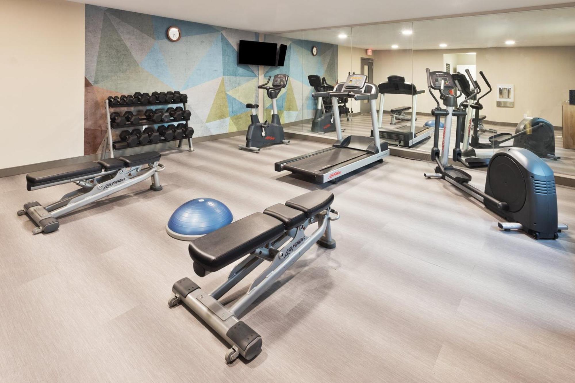 Candlewood Suites Eastchase Park By Ihg Монтгомери Экстерьер фото