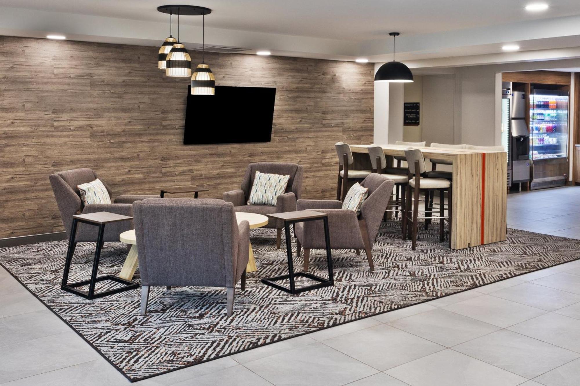 Candlewood Suites Eastchase Park By Ihg Монтгомери Экстерьер фото
