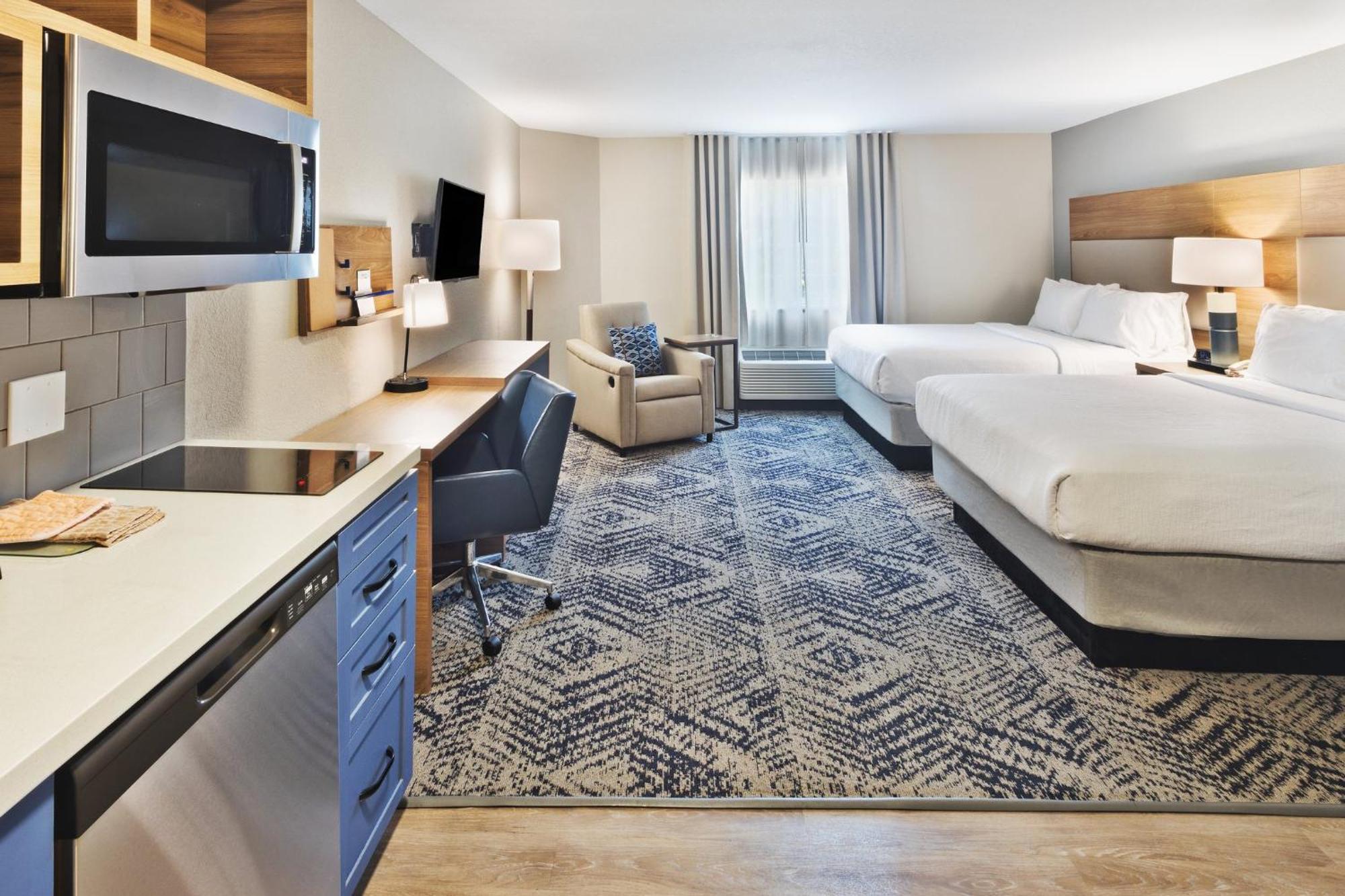 Candlewood Suites Eastchase Park By Ihg Монтгомери Экстерьер фото