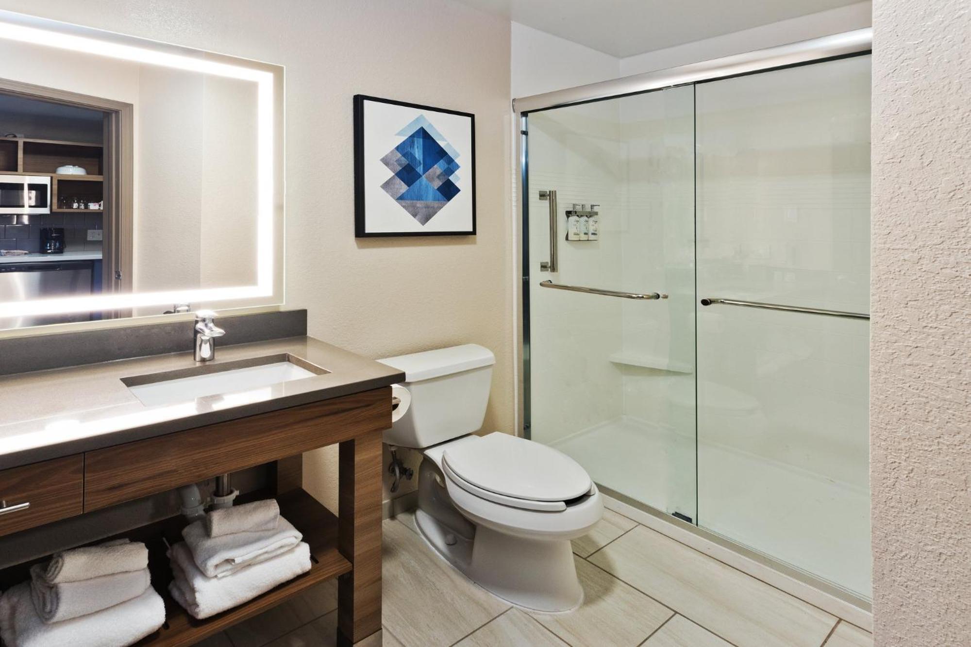 Candlewood Suites Eastchase Park By Ihg Монтгомери Экстерьер фото