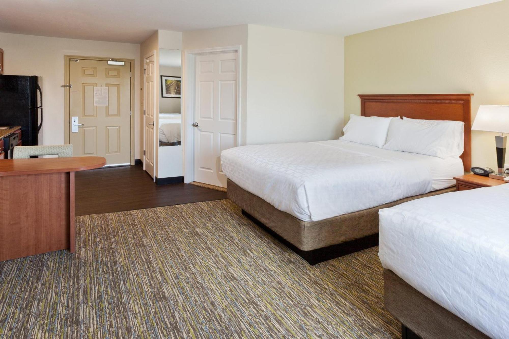 Candlewood Suites Eastchase Park By Ihg Монтгомери Экстерьер фото